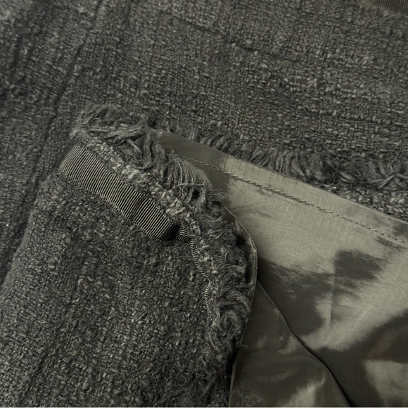 J. Crew Black Tweed Pencil Skirt Fringe Raw Hem 0 - Picture 3 of 5